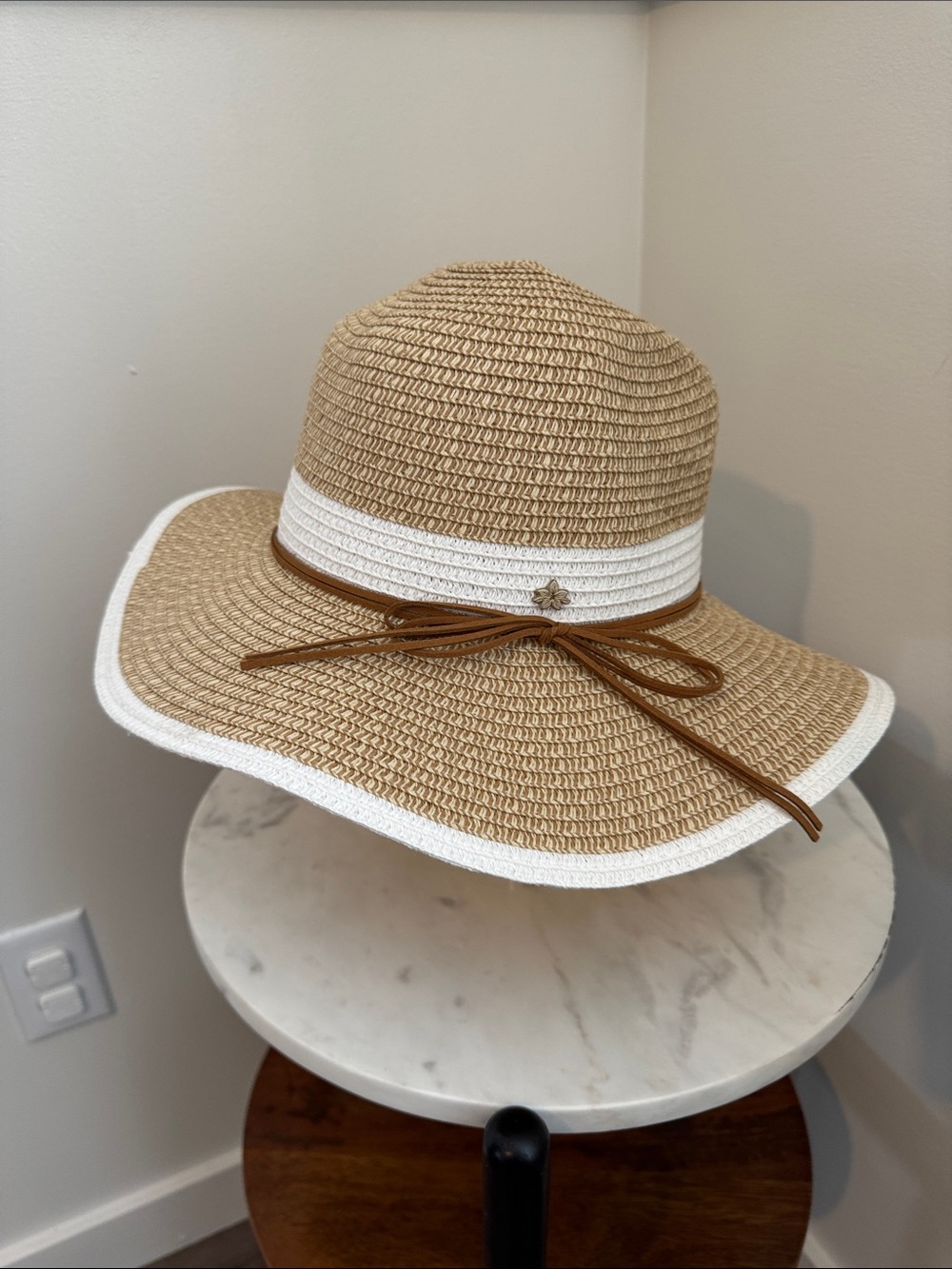 Cappelli Straworld Tan and White Wide Brim Straw Sun Hat with Brown Band